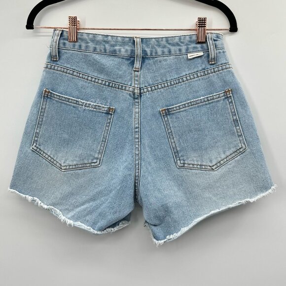 Billabong Light Wash High Rise Mom Distressed Raw Fringe Hem Jean Shorts 26 - Picture 2 of 6